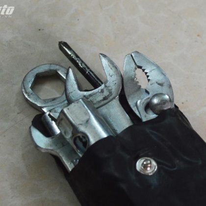 PK Bộ vít sửa iPhone 25 món có ví da