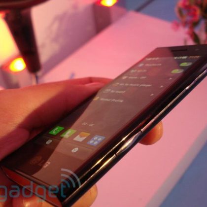 PK MNN MP4 dài khe thẻ nhớ