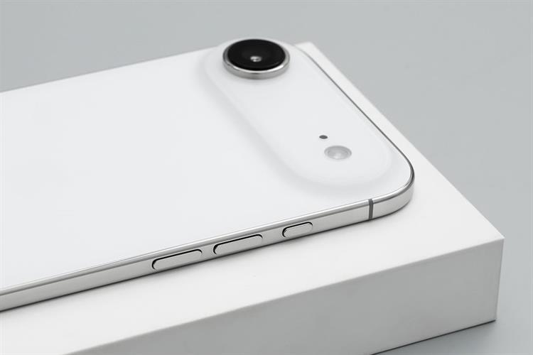 ĐTDĐ IPHONE AIR 256G TRẮNG MÂY - Ảnh 10